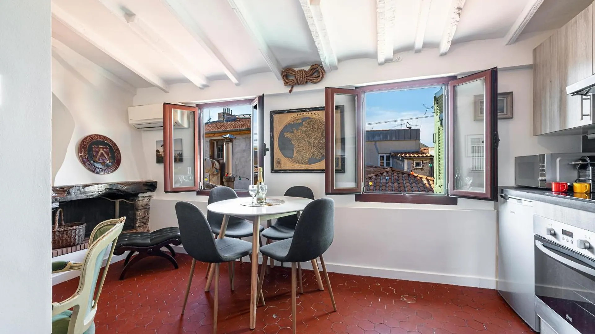 Charming Apartment Old Town Nice
