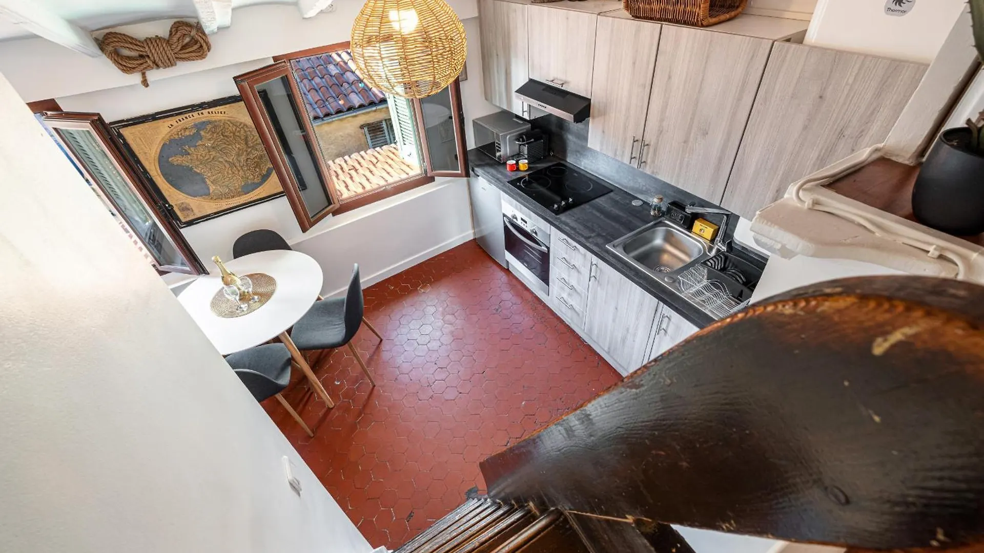Charming Apartment Old Town Nice