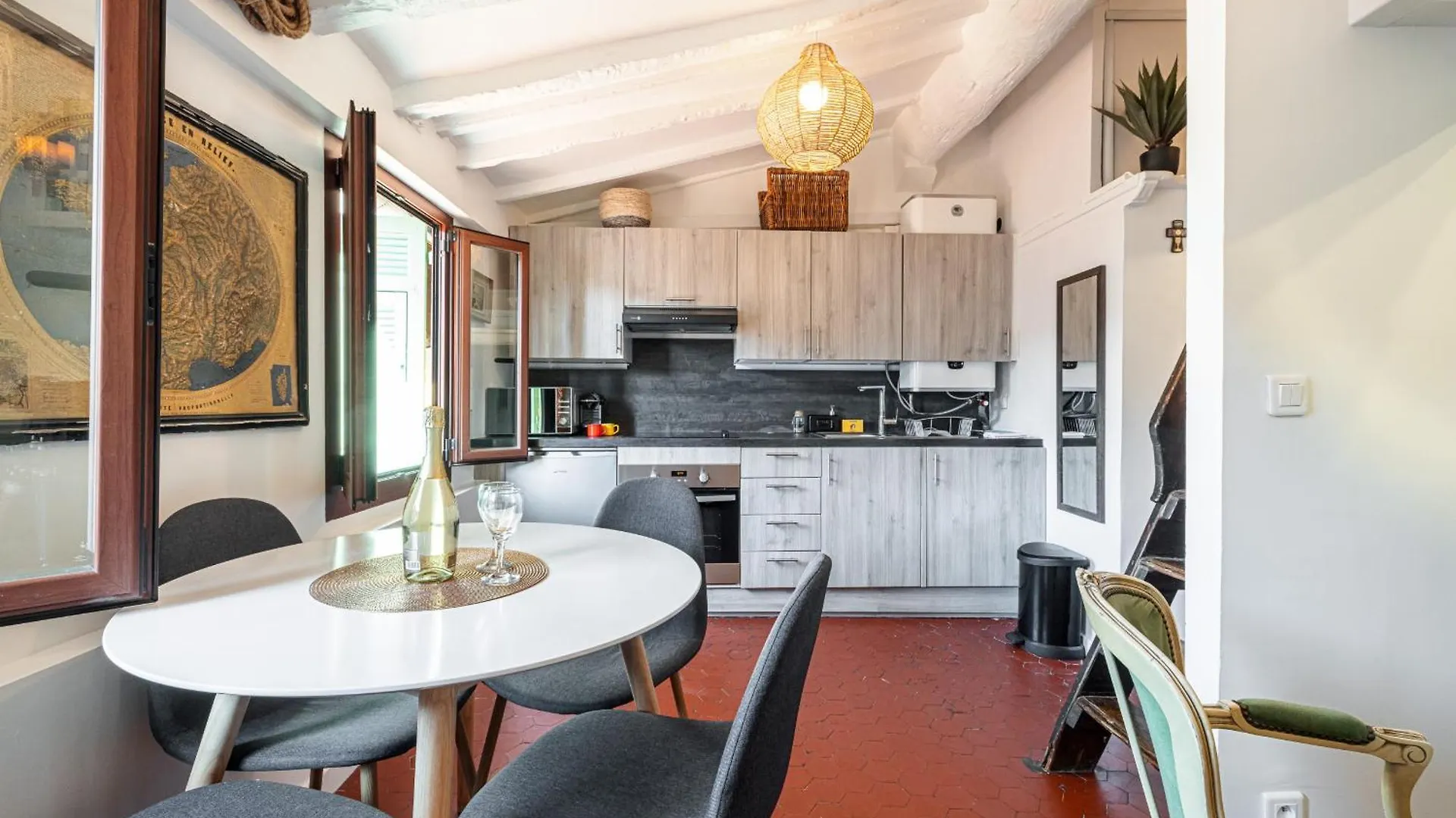 Charming Apartment Old Town Nice France